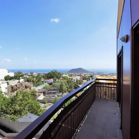 Fabulosos Attic With Ocean And Mountain Views Appartamento Güimar